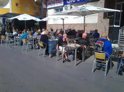 Hostal Gran Via Levante 또레비에하 외부 사진